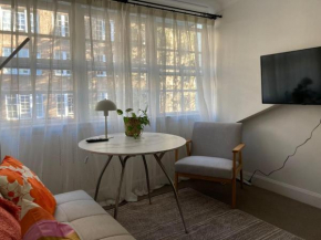 Sunny Loft Studio, Sydney